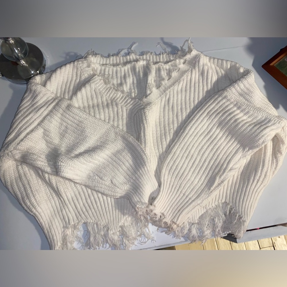 Women’s white sweater